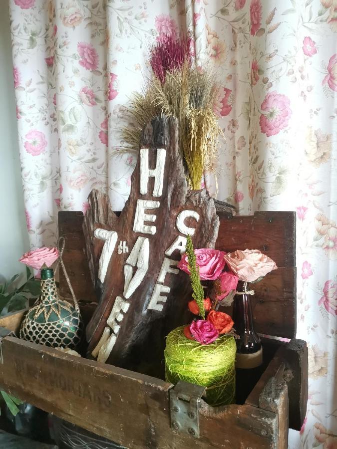 7Th Heaven Lodge And Cafe Banaue Bagian luar foto